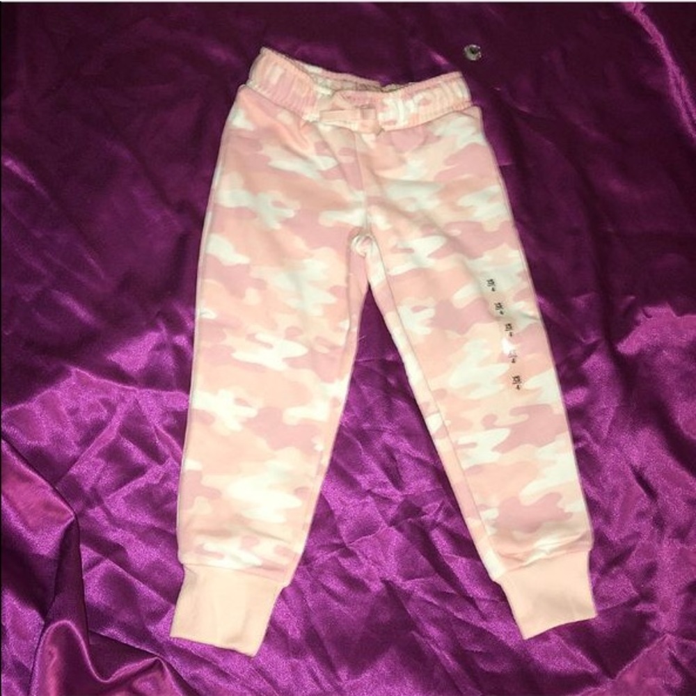 Barbie camo pants